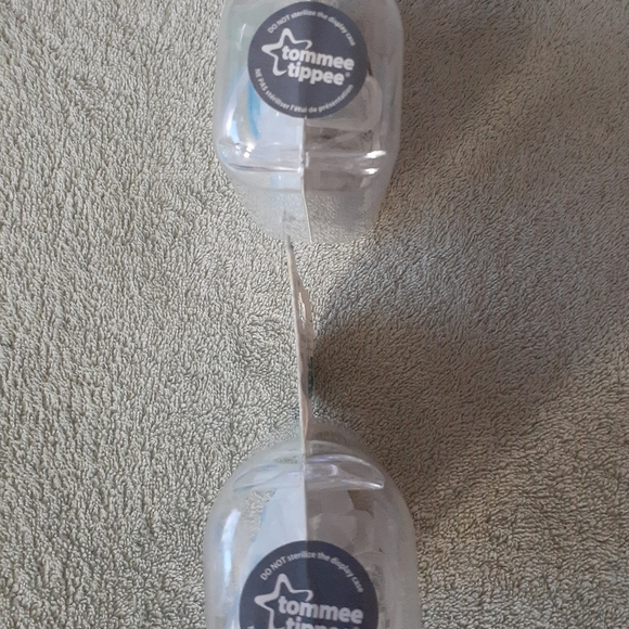 Pacifiers - Picture 4 of 4